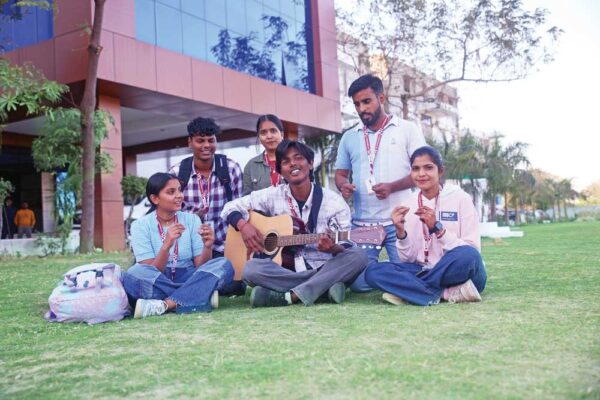 fs-university-about-us-gallery-3